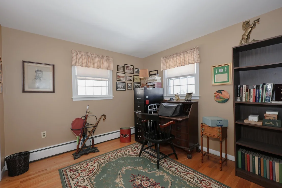Photo of 21 Todd