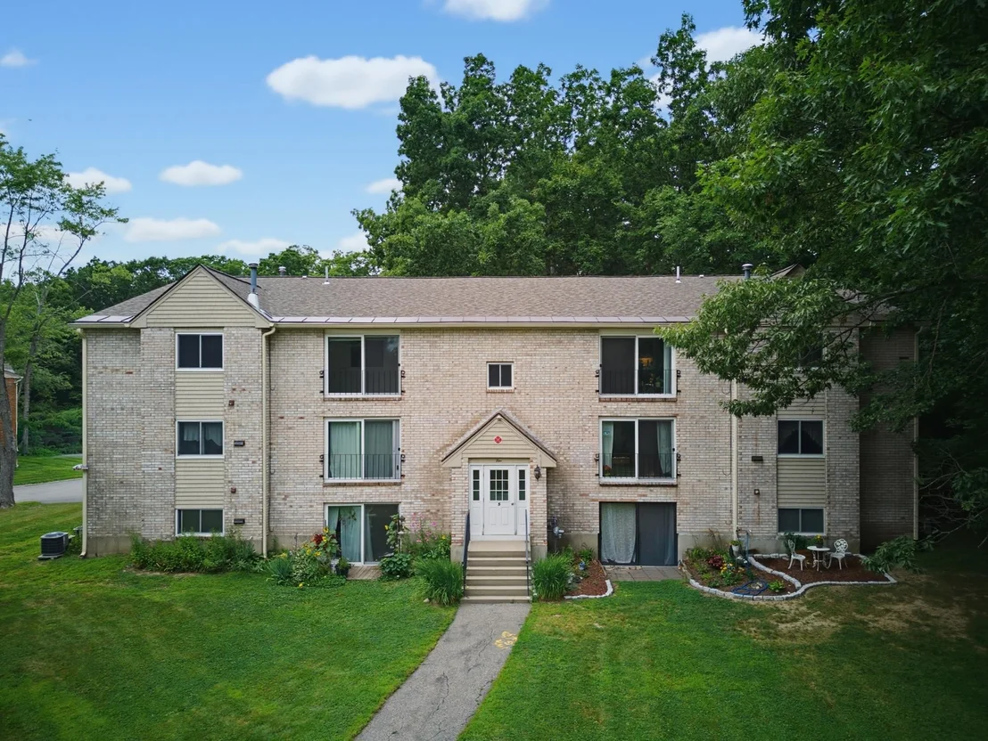 Photo of Unit 9 at 5 Brookside
