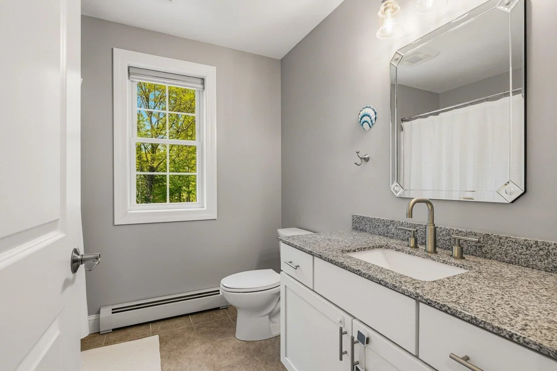 Photo of 16 Bayview