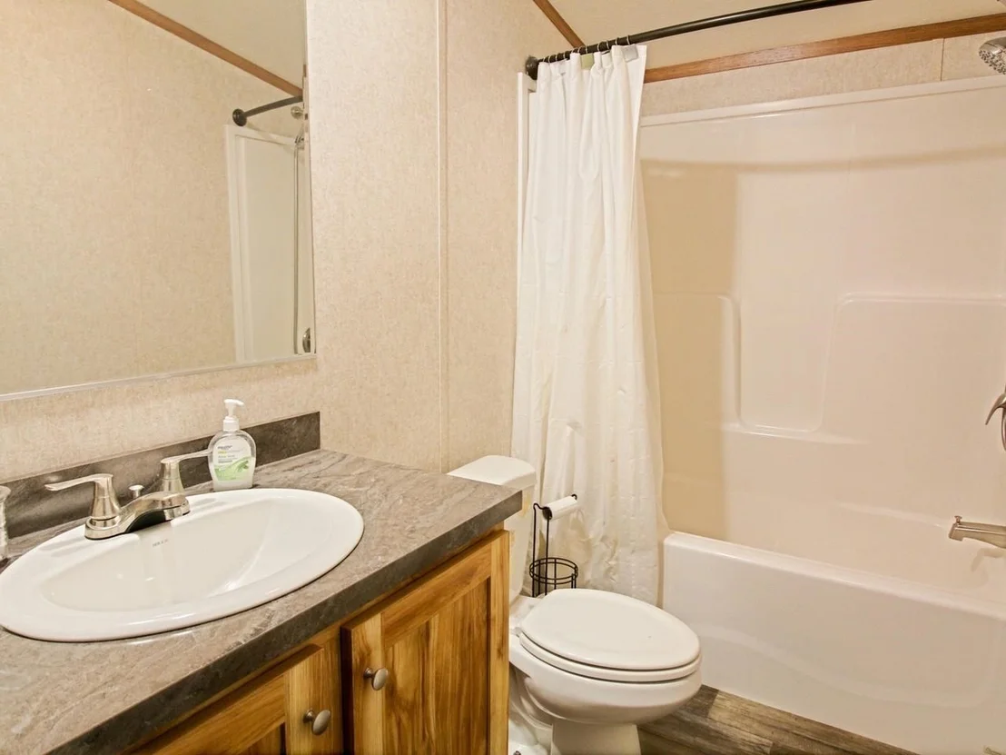 Photo of 141 Dewey