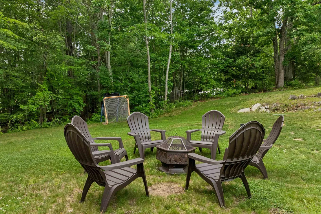Photo of 39 Beach Pond