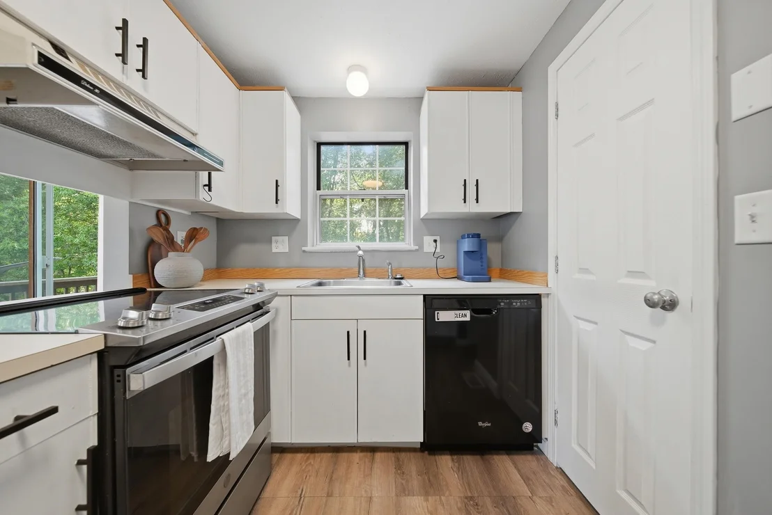 Photo of Unit A at 46 Morgan