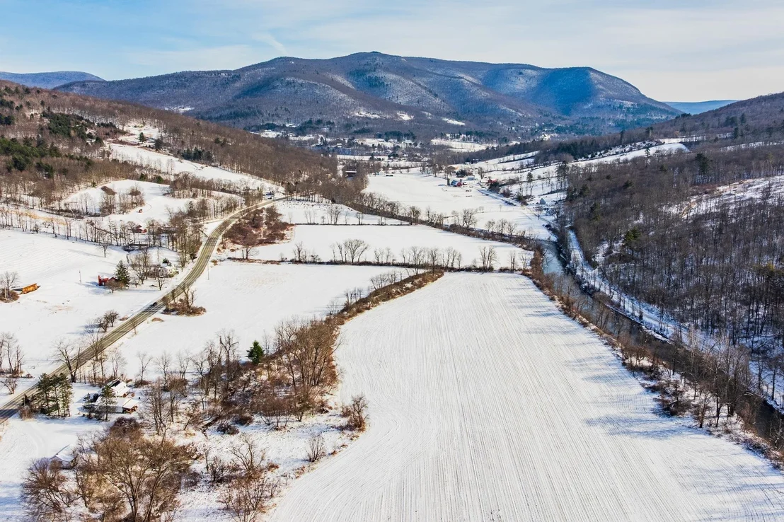 Photo of 4991 VT Route 313