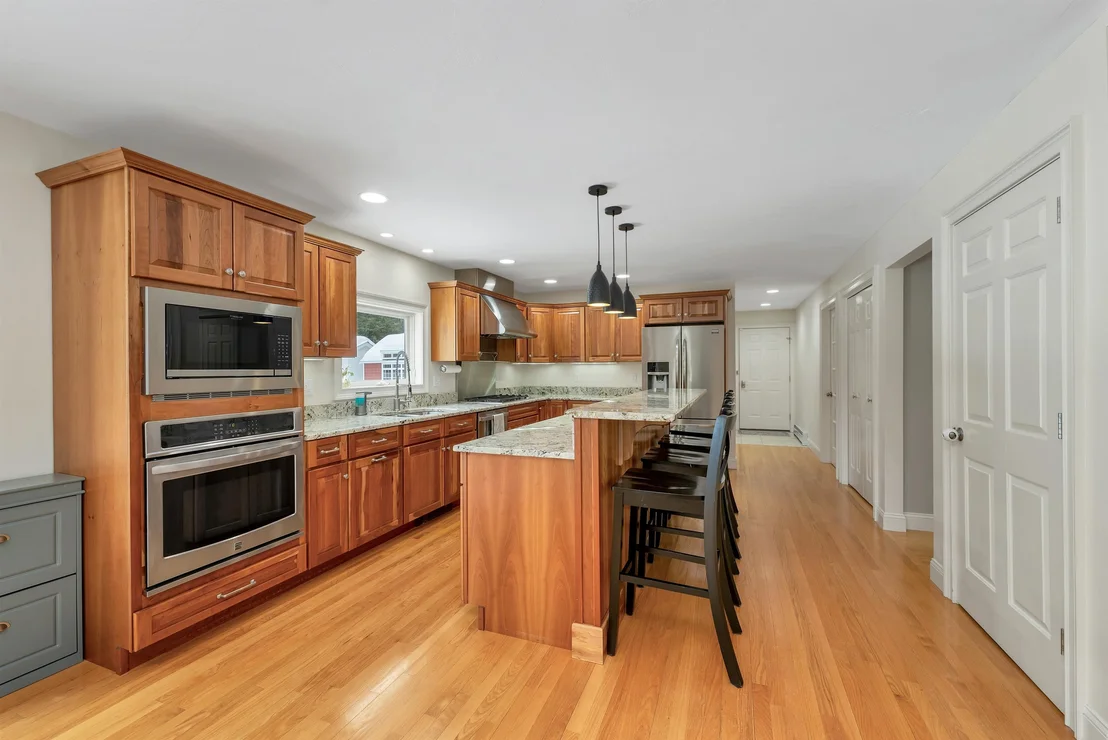 Photo of 37 Allen
