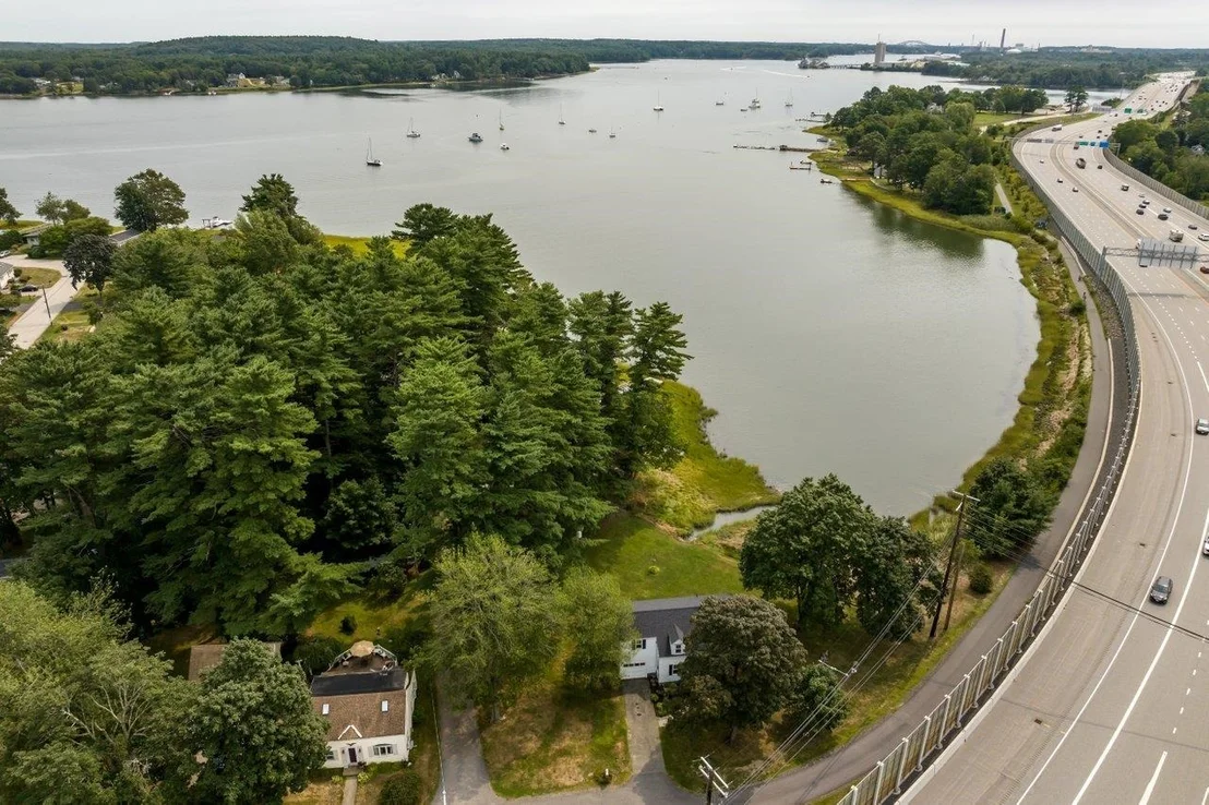 Photo of 354 Dover Point