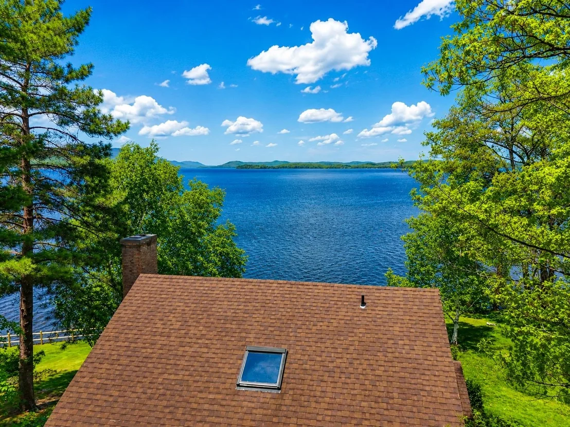 Photo of 1254 Bluff