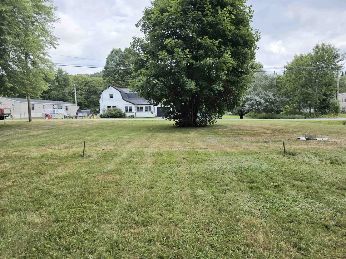 Photo of 369 Hall Stream