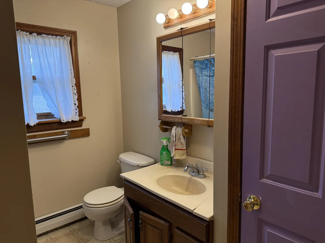 Photo of 2459 Highgate