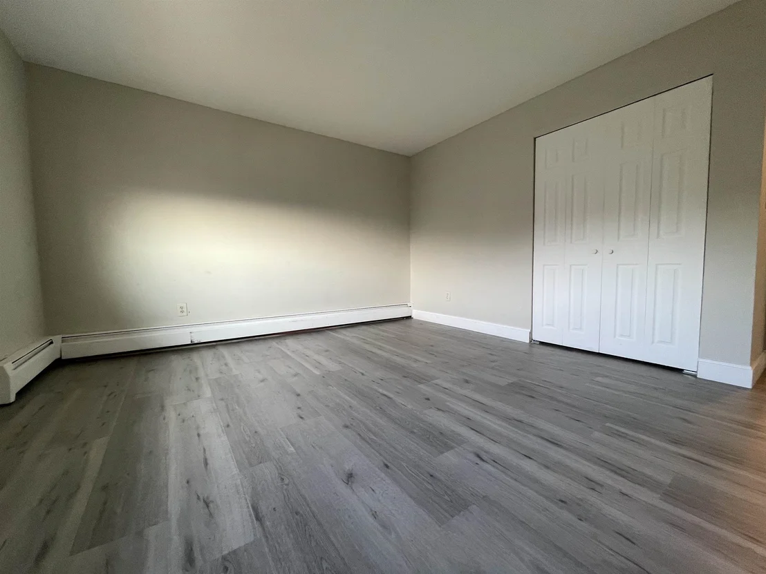 Photo of Unit 21 at 124 Mammoth
