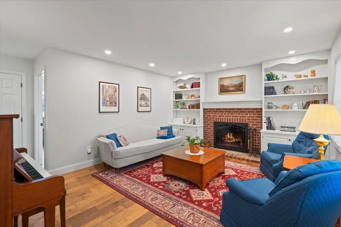 Photo of 65 Cobble Hill