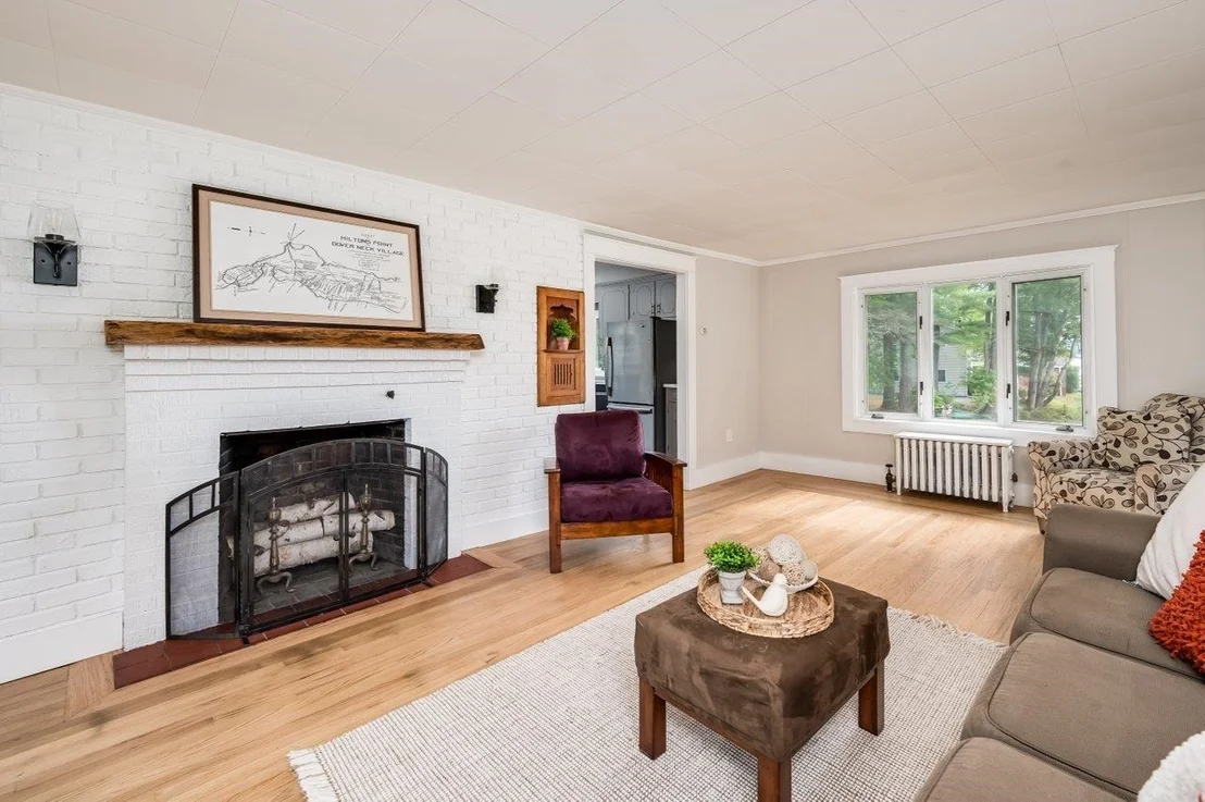 Photo of 354 Dover Point