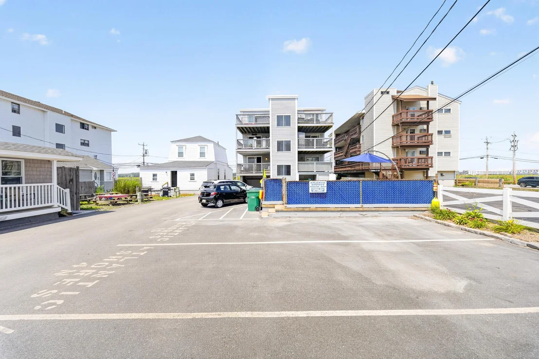 Photo of Unit 4S at 421 Ocean