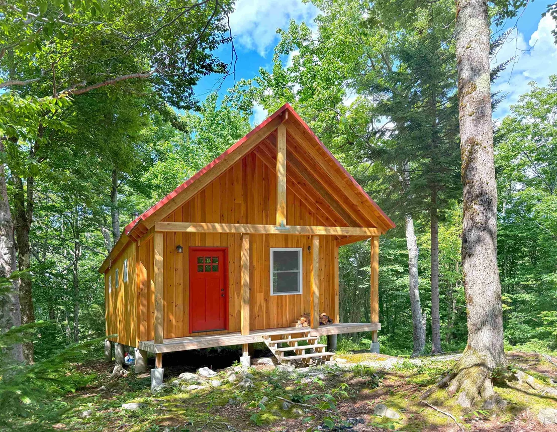 Photo of 564 Eagles Nest