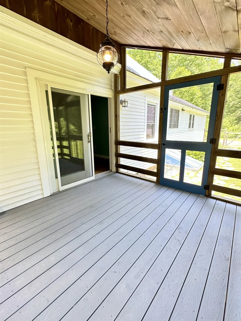 Photo of 720 Pine Banks