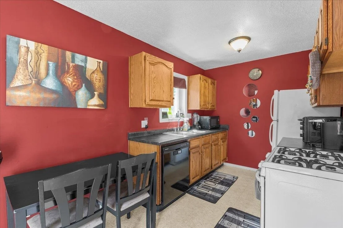 Photo of 97 Beaver Brook