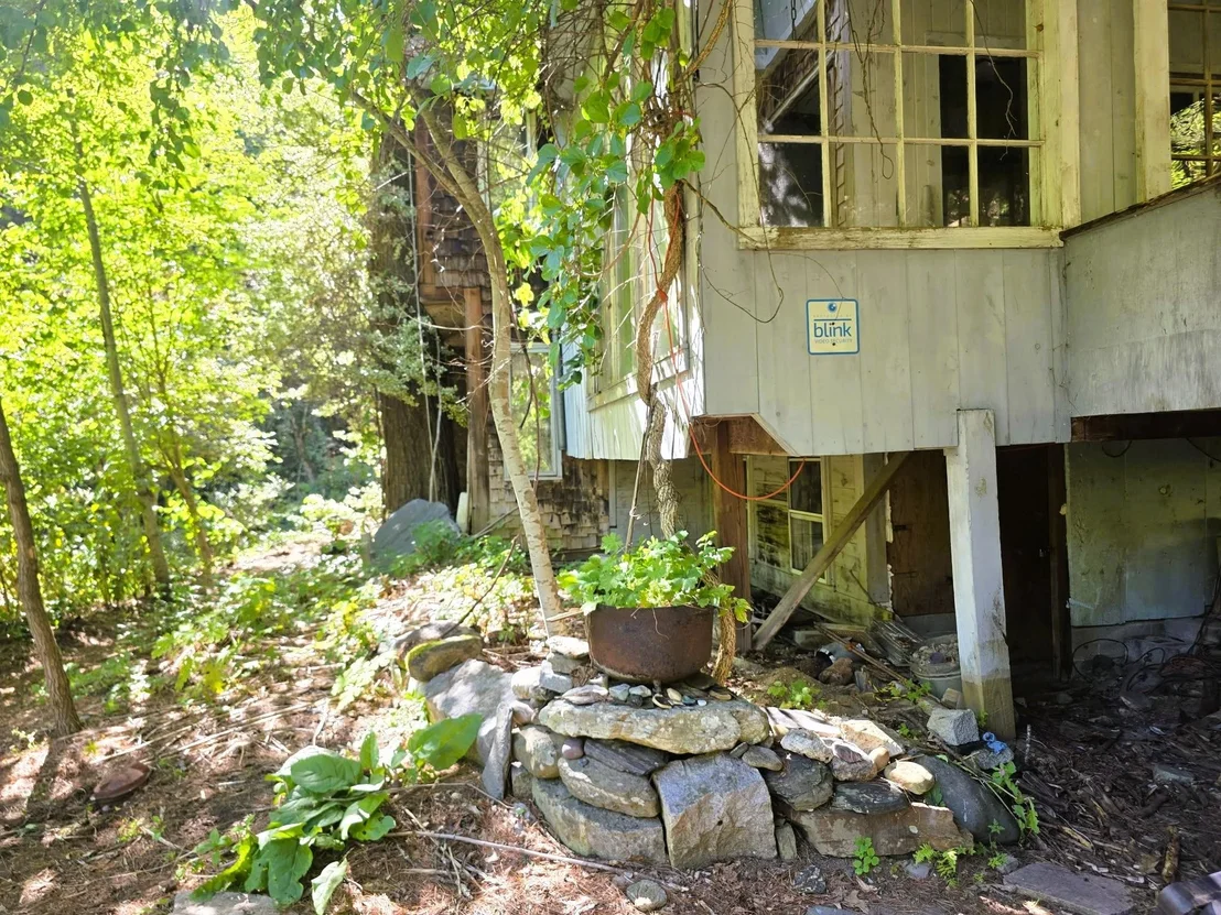 Photo of 1107 Broad Brook