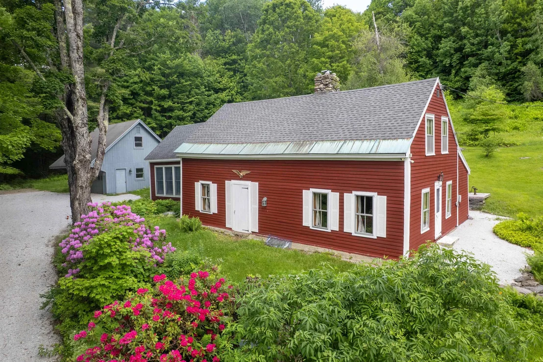 Photo of 2238 Upper Michigan