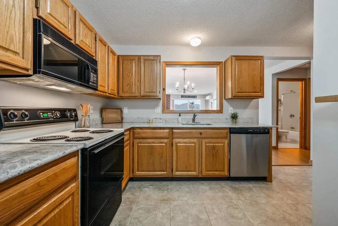 Photo of Unit J81 at J81 Eagle Ridge