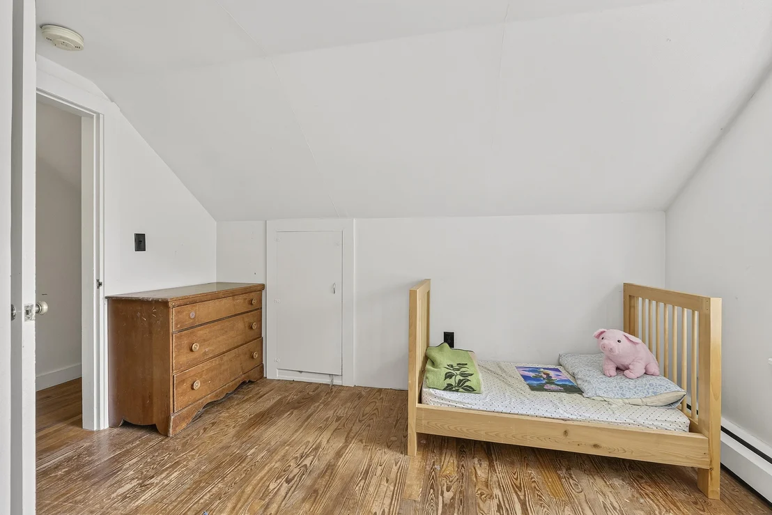 Photo of 7 Wilbrod