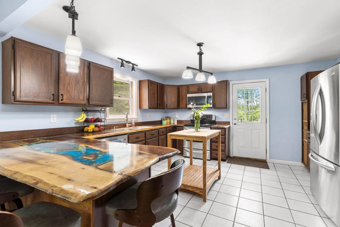 Photo of 9 Pondview