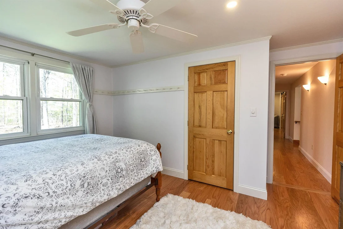 Photo of 78 Meadowcrest