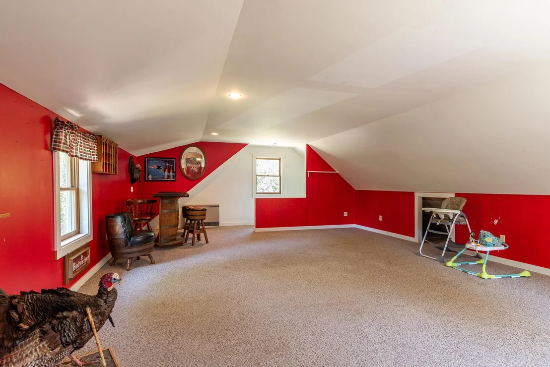 Photo of 708 2Nd Crown Point