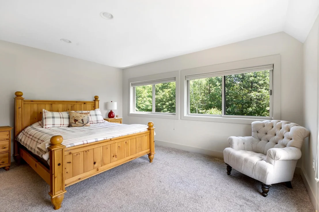 Photo of 476 Dix