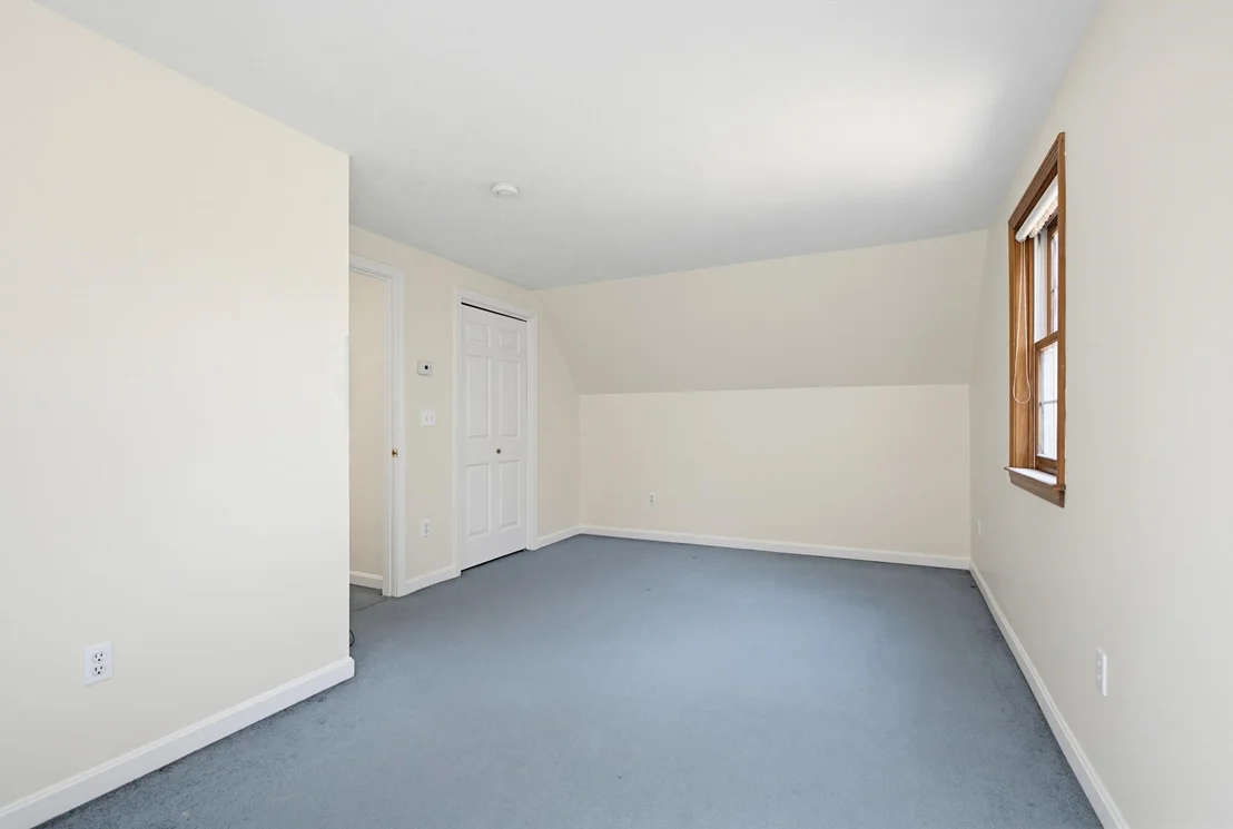 Photo of 229 Valley