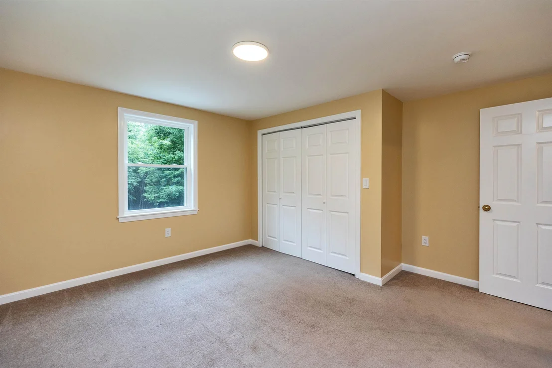 Photo of 489 Greenfield