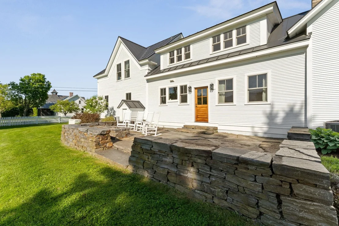 Photo of 1754 Brook