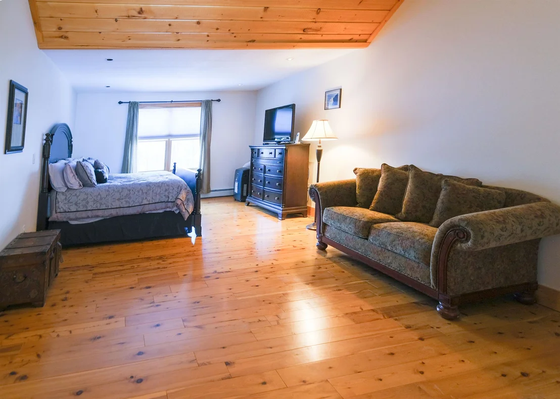 Photo of 114 Mountain View