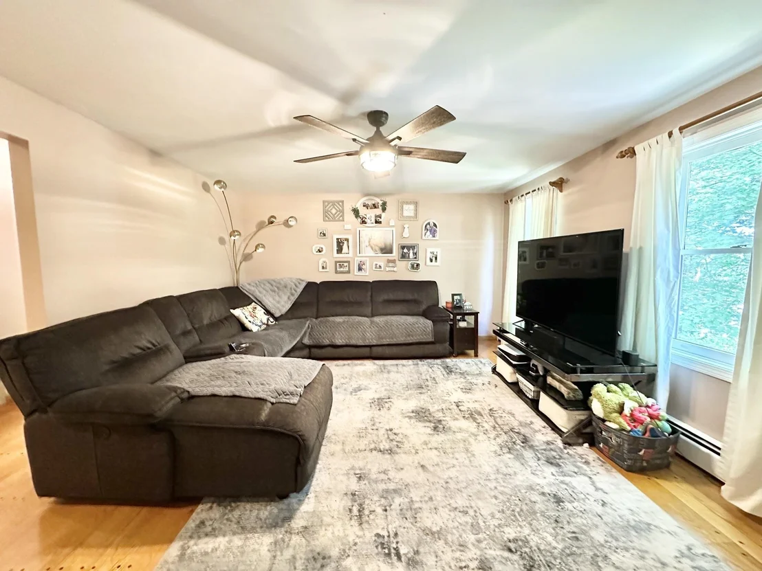 Photo of 533 Black Brook