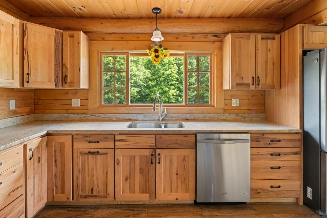Photo of 611 Whitcomb Island