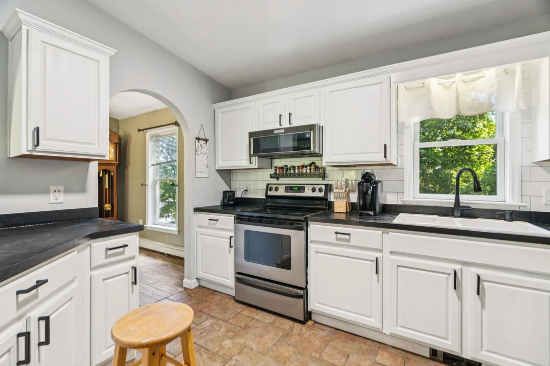 Photo of 104 Holt