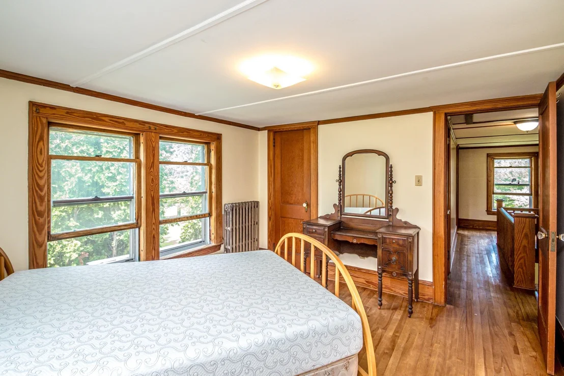 Photo of 152 Parker