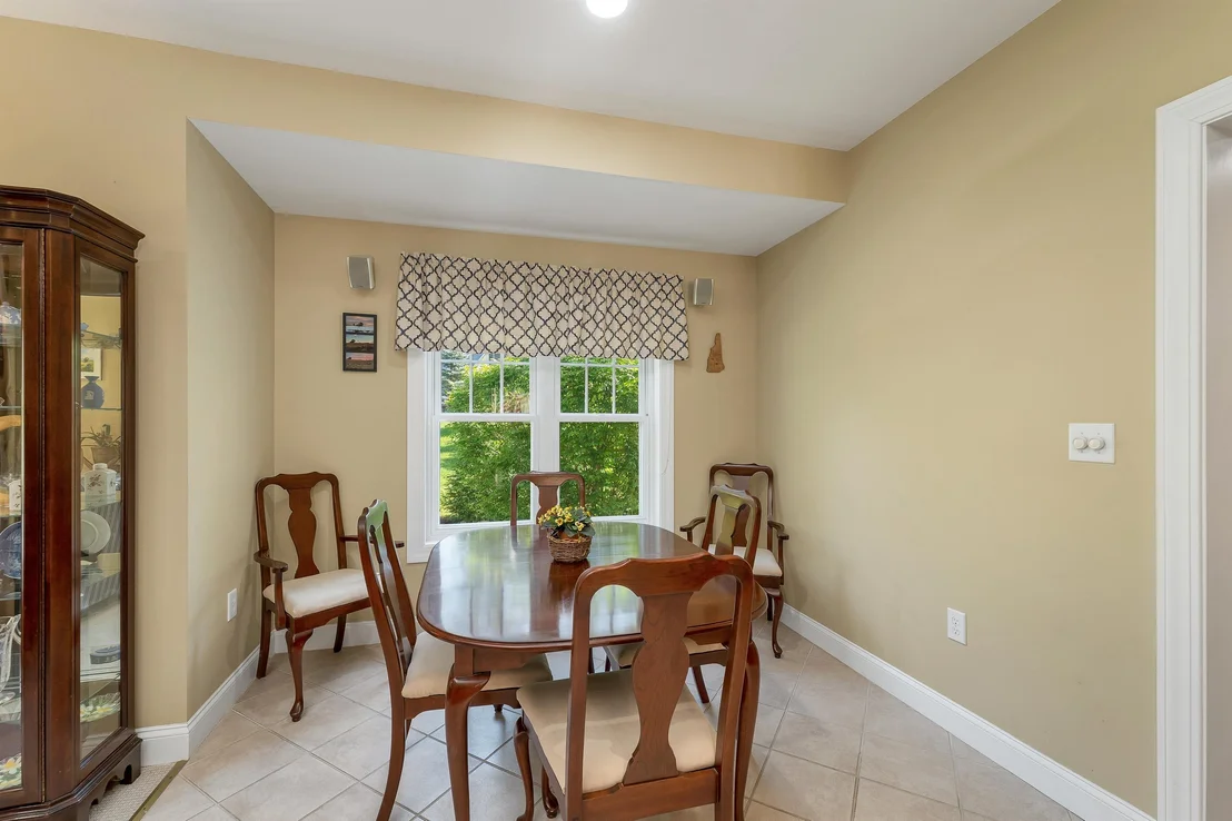 Photo of 41 Lantern