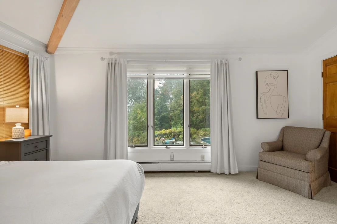 Photo of 835 Alpine View