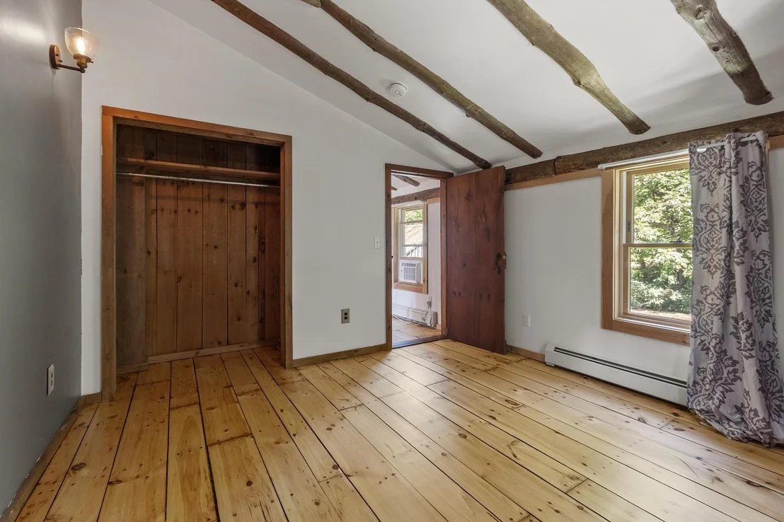 Photo of 107 Merriam