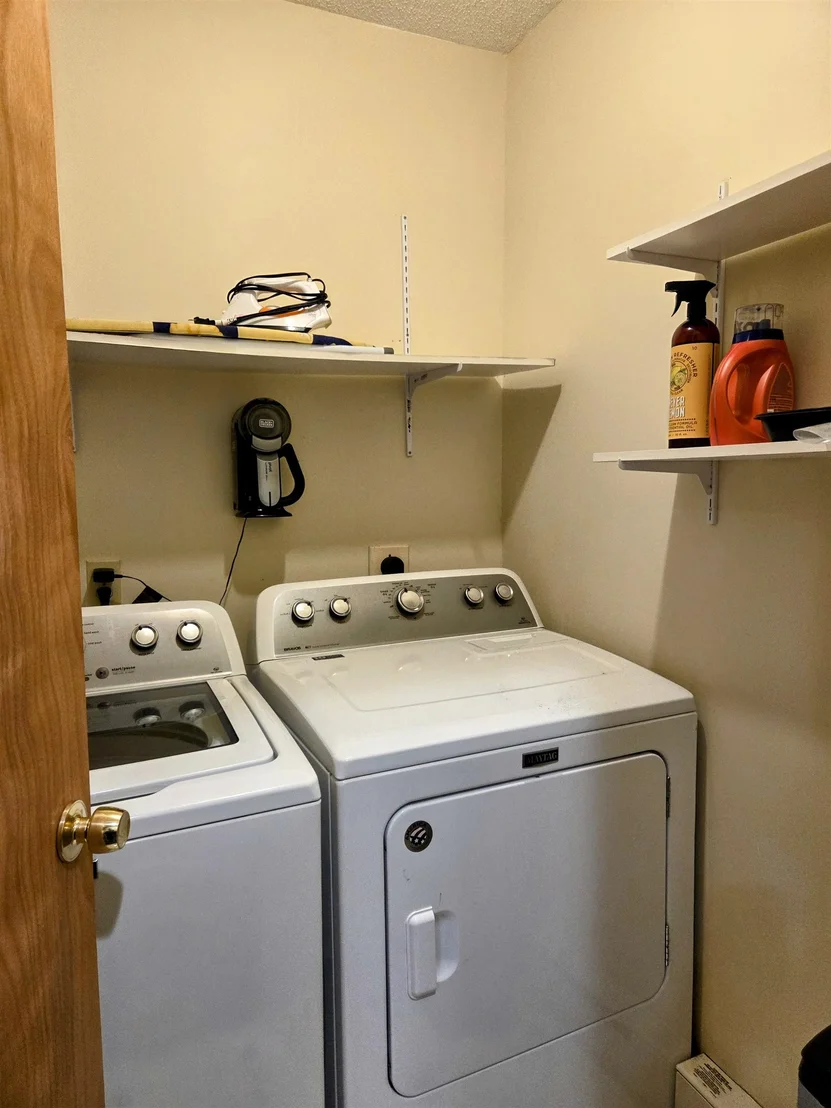 Photo of Unit 2 at 36 Easterly