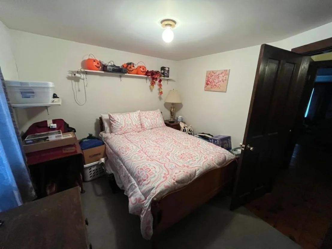 Photo of 846 Weeks Hill