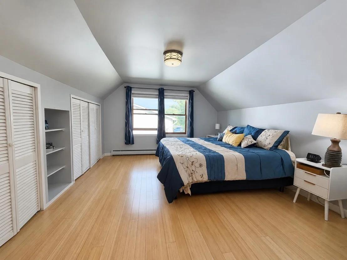 Photo of 23 Guyette