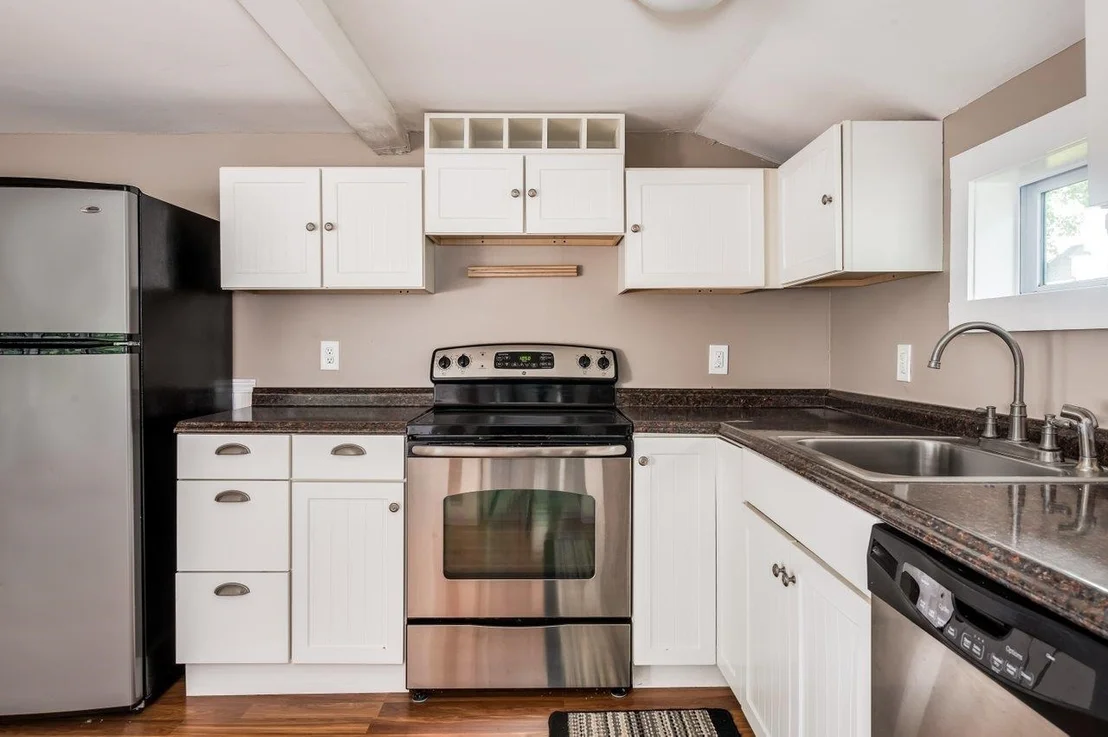 Photo of 348 Dover Point