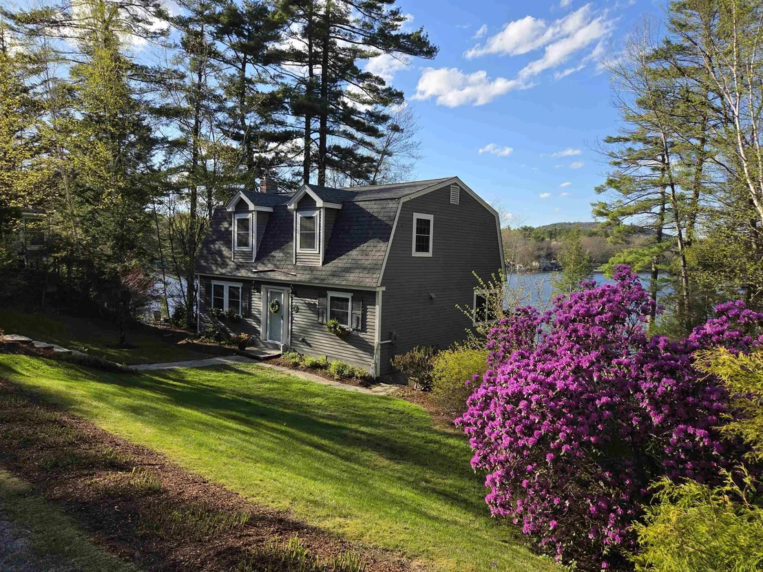 Photo of 93 Algonquin