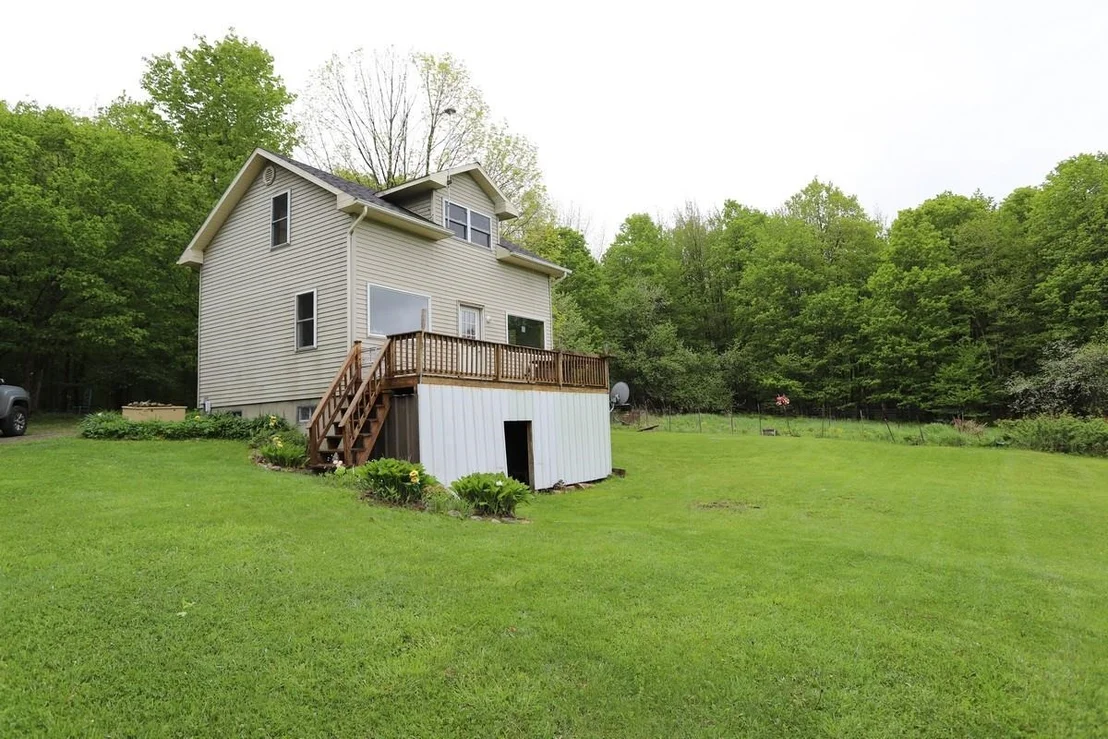 Photo of 760 Spencer Hill
