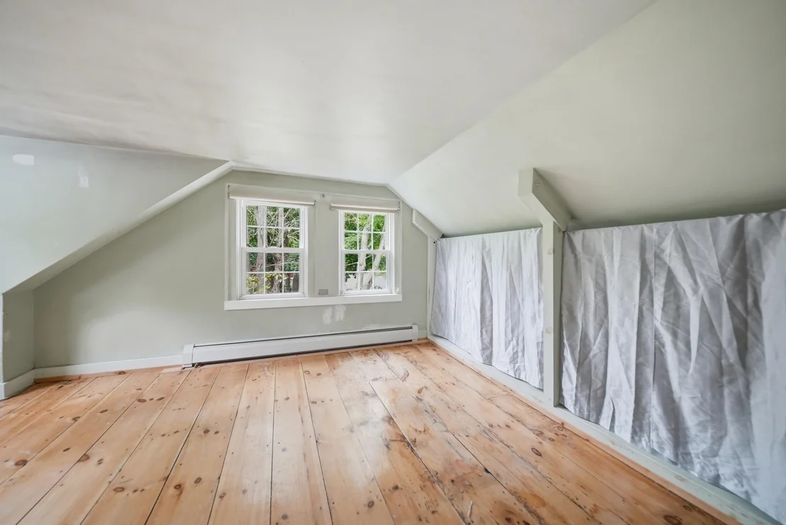Photo of 60 Old Deerfield