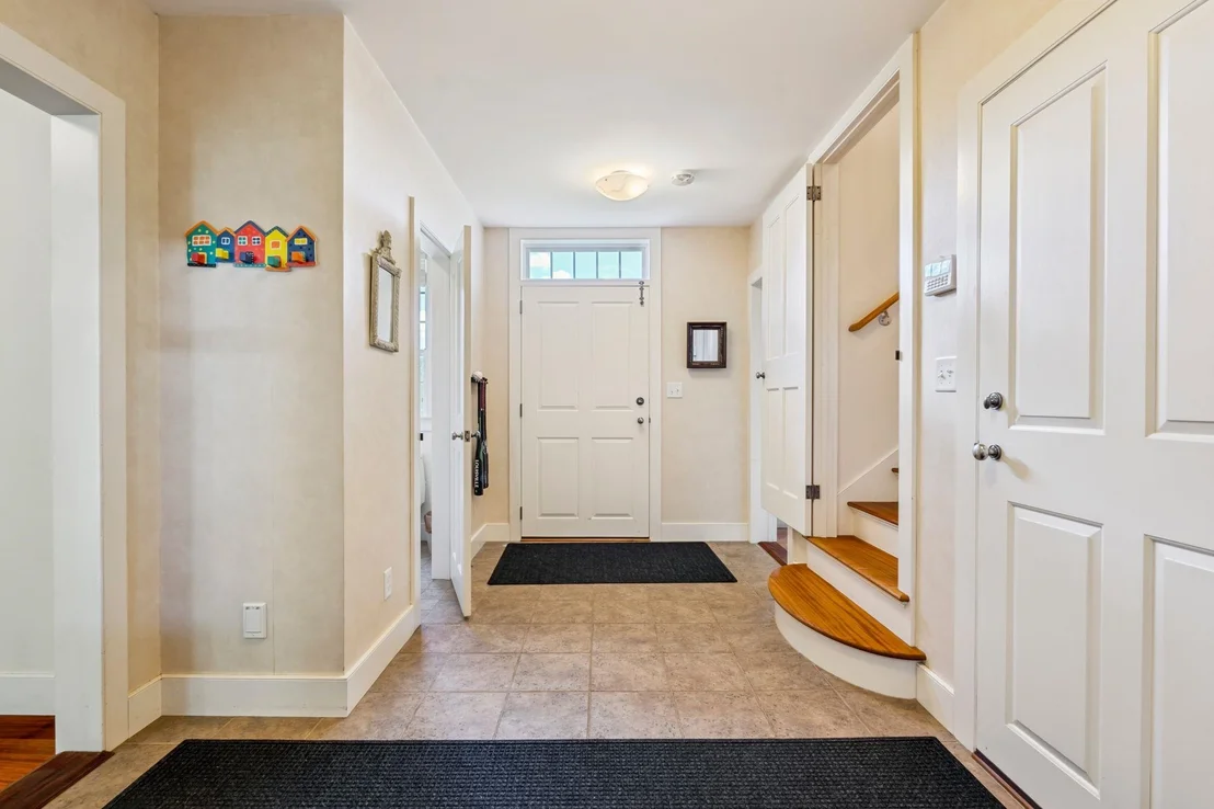 Photo of 16 Olcott