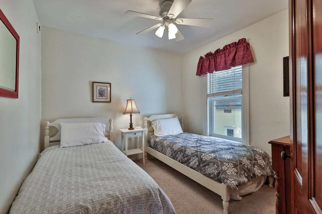 Photo of 49 Pleasant