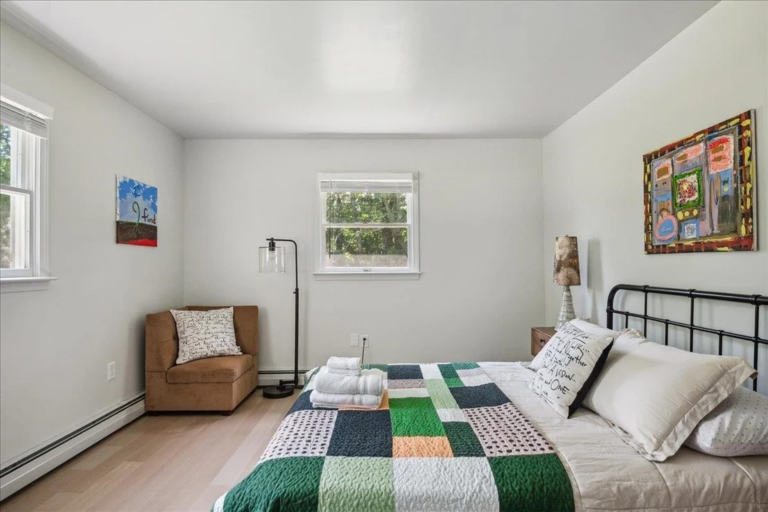 Photo of 7 Grassy Brook