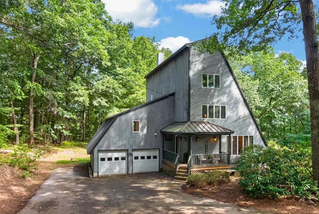 Photo of 14 Pine Knoll