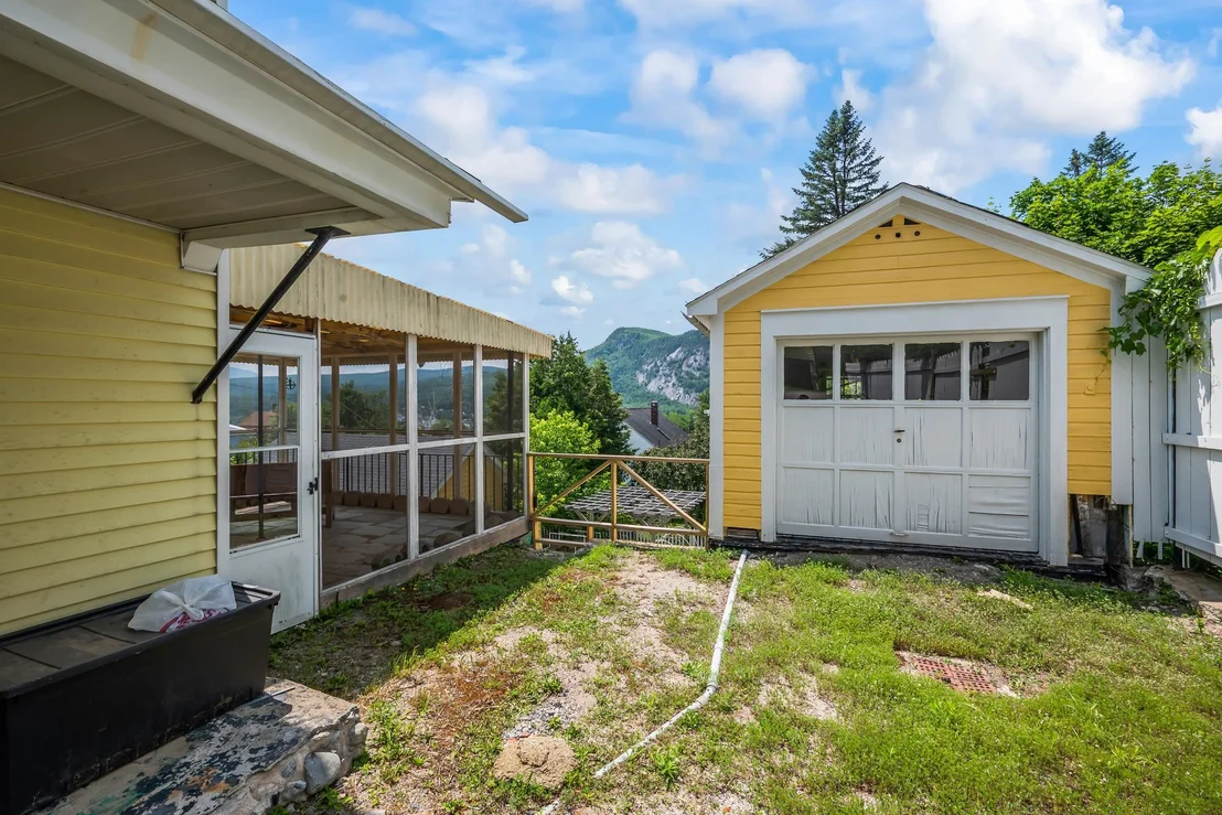 Photo of 419 Hillside